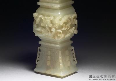 图片[3]-Jade gu vase decorated with plantain leaves, Qing dynasty (1644-1911)-China Archive